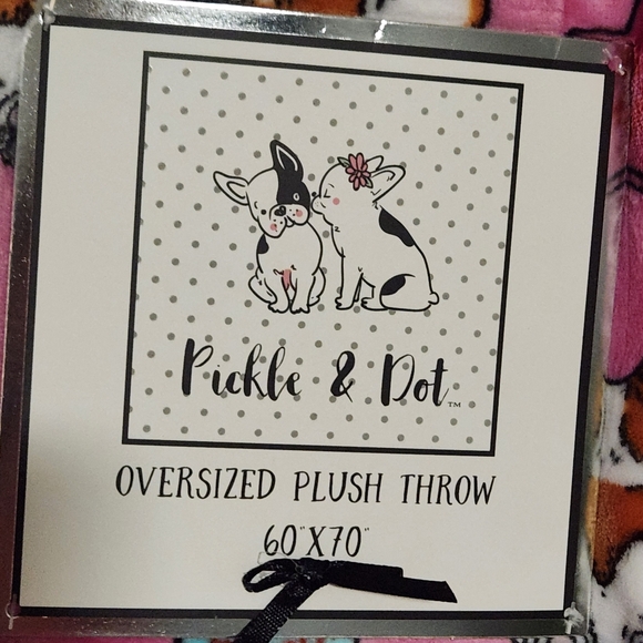 Pickle & Dot Pink Corgi Valentines's Day Blanket Throw NWT - Picture 8 of 12